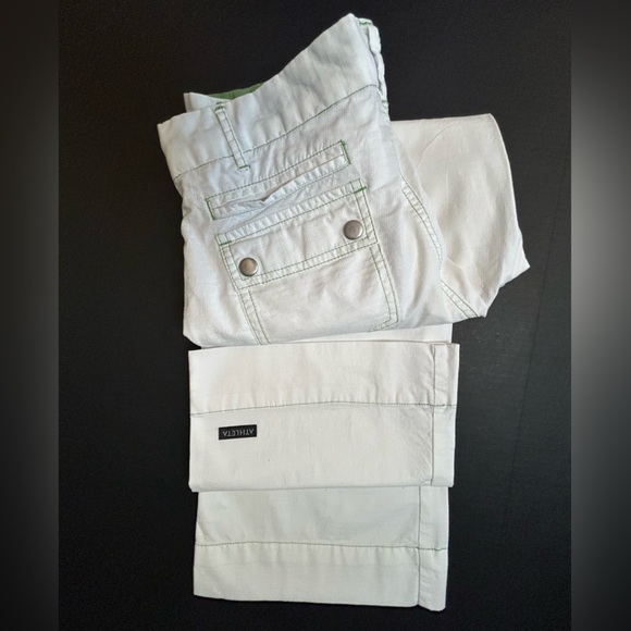 Athleta women crop pants in whiteKhaki with 8 pockets & green stitching Sz4. U15 - Picture 4 of 10